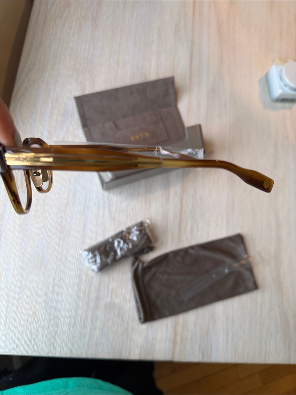 ✨NIB DITA ‘Wasserman Two’ Amber Maple/Antique Gold Handmade in Japan Frames✨ - Picture 7 of 13